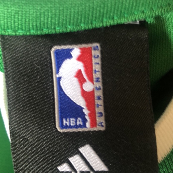 GQ NBA Basketball Jersey official - Picture 2 of 3